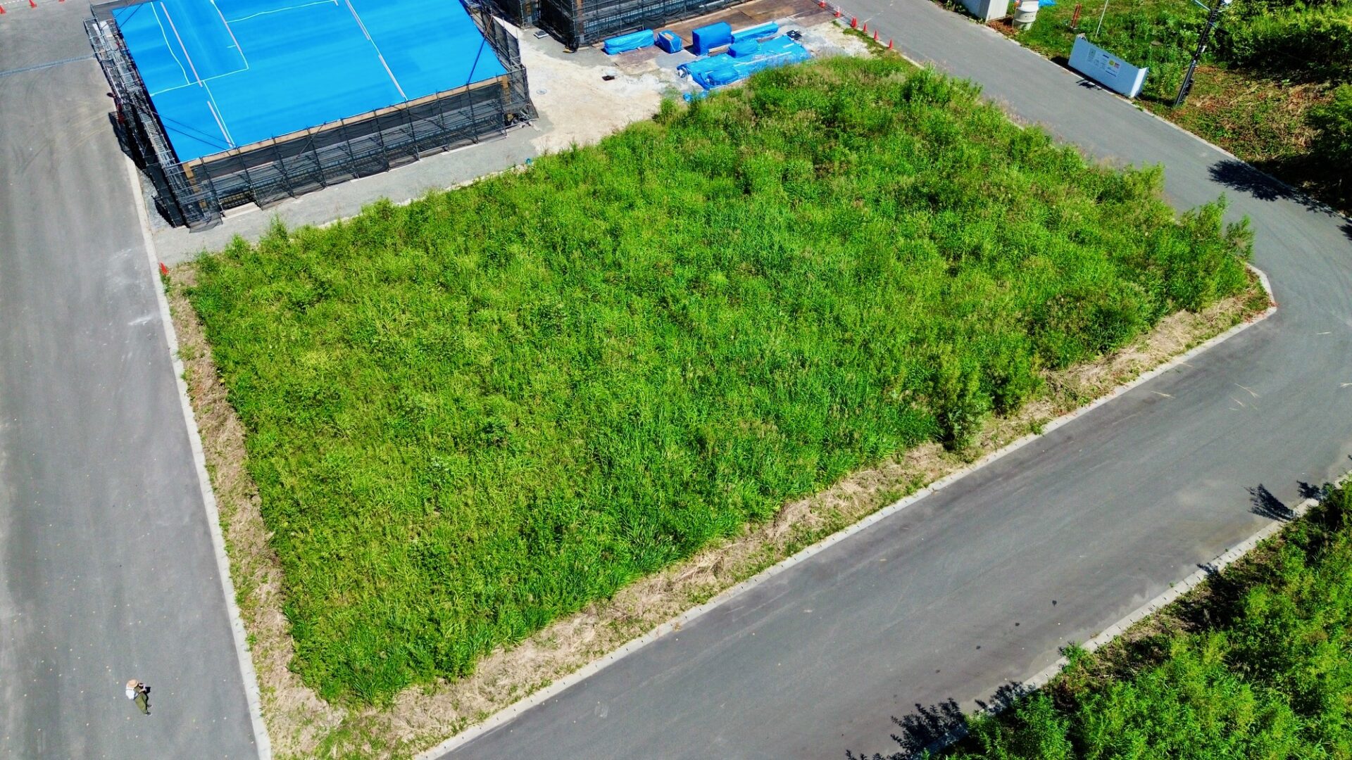 Arishima 7 lots Land