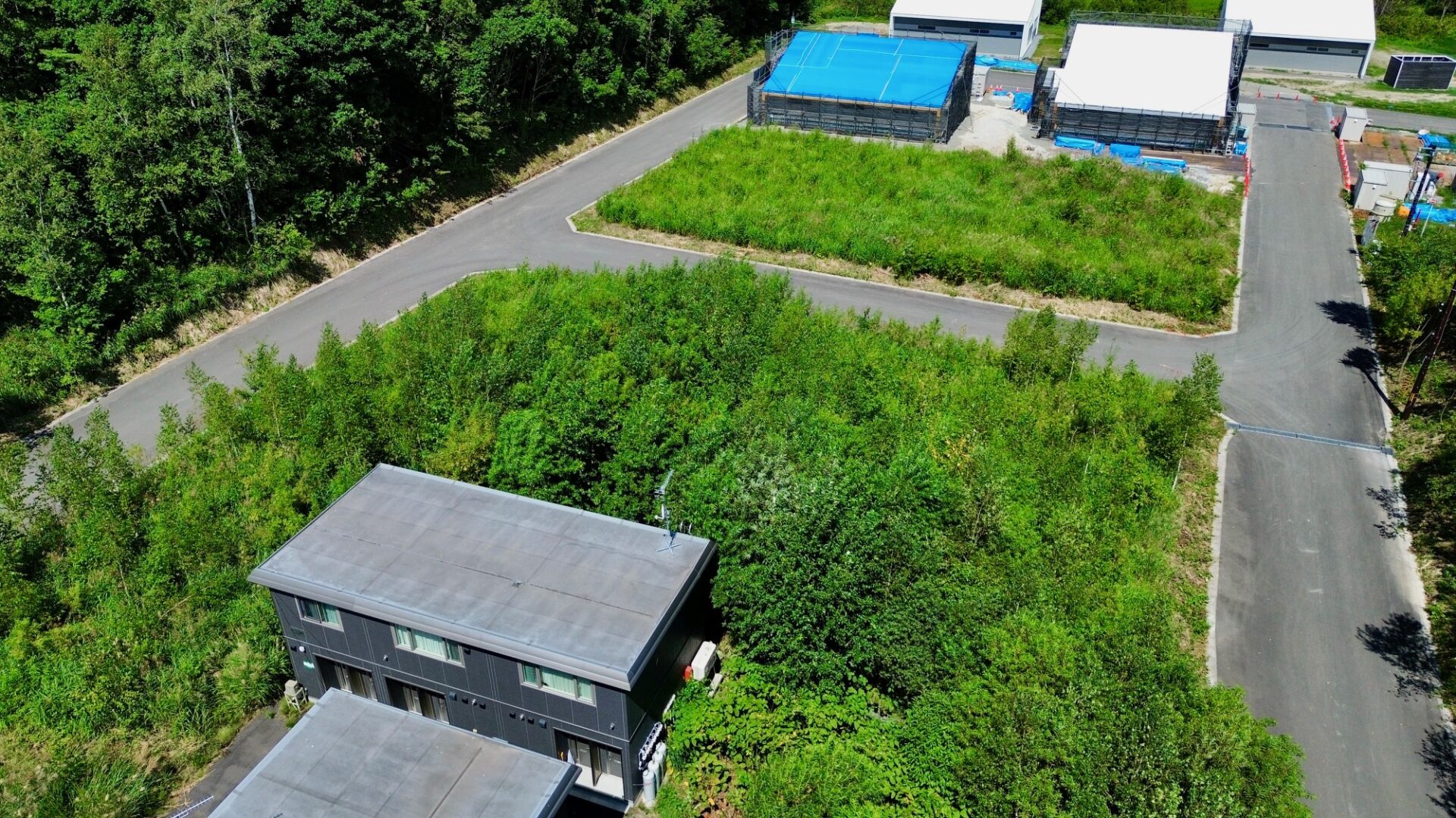 Arishima 7 lots Land